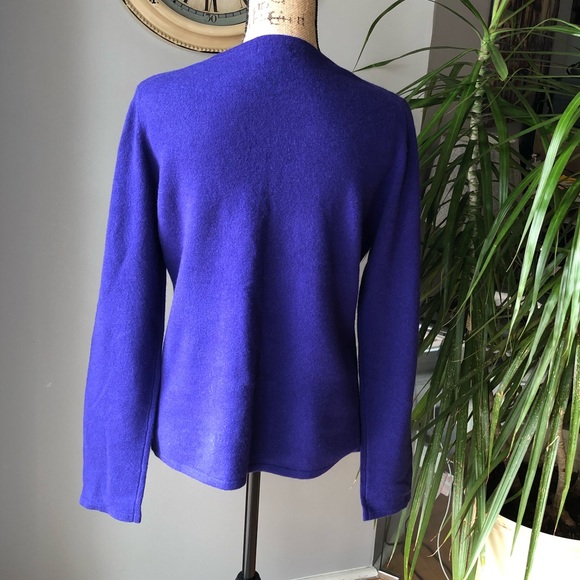 NWOT. Blue/purple Cardigan 💯 % Cashmere - Picture 2 of 7
